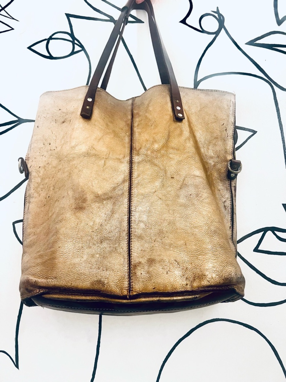 Campomaggi Metallic Gold Leather Tote, Handcrafted in Italy - Picture 2 of 15